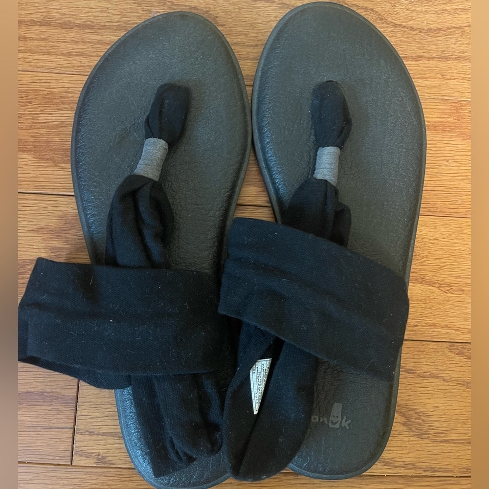 Sanuk